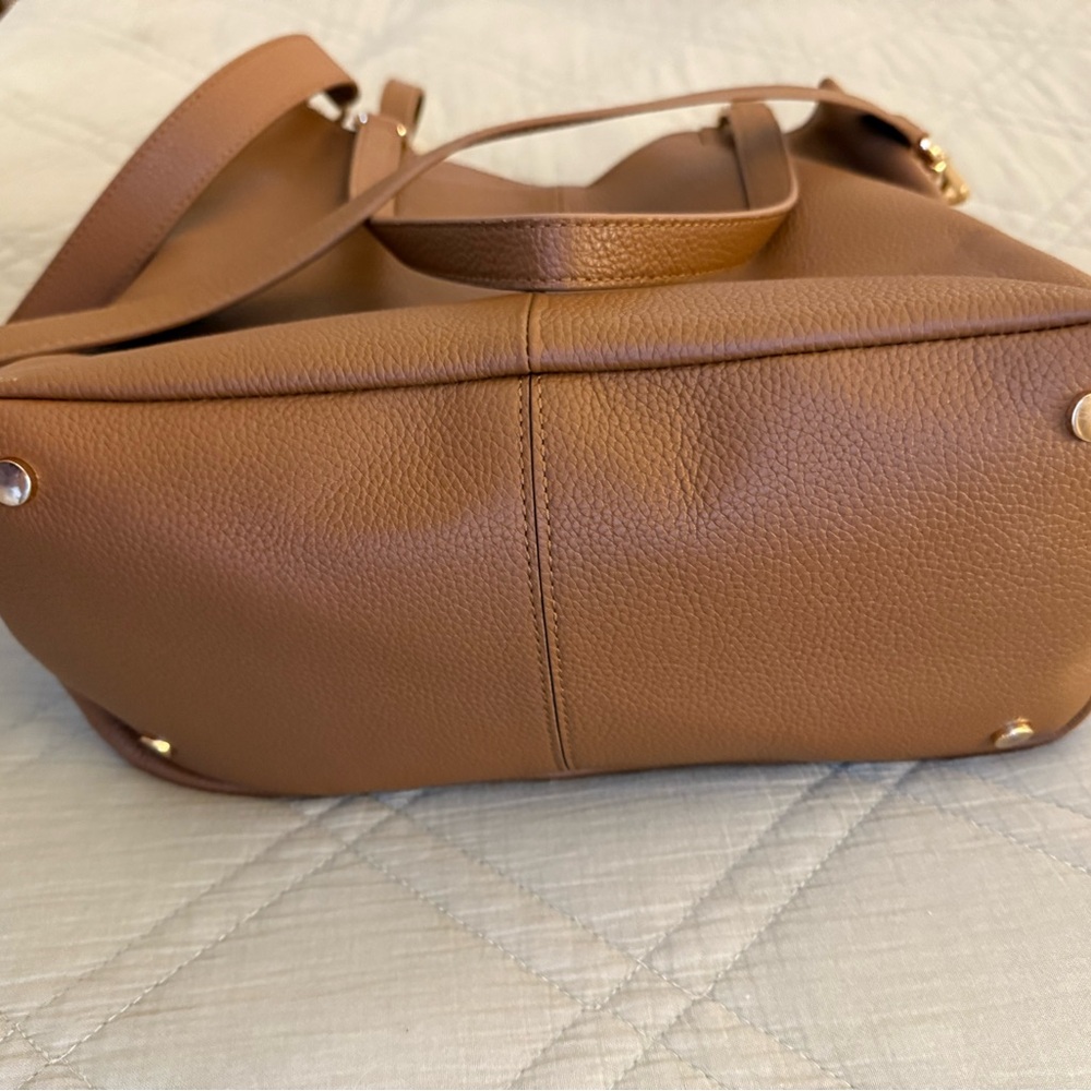 Italian Leather Triple Compartment Bucket Bag in Cognac - Picture 10 of 10